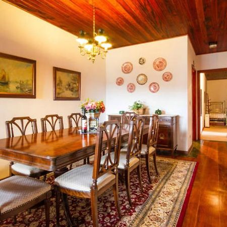 Apartamento Espacoso Vista Montanha Кампус-ду-Жордан Екстер'єр фото