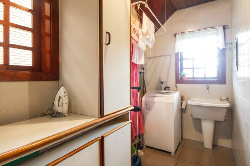 Apartamento Espacoso Vista Montanha Кампус-ду-Жордан Екстер'єр фото